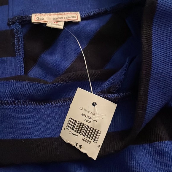 Gap mini skirt - Picture 2 of 2